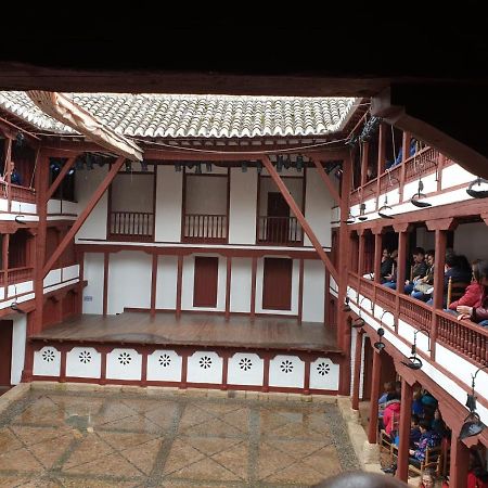 Posada Del Herrero Madridejos Exterior photo